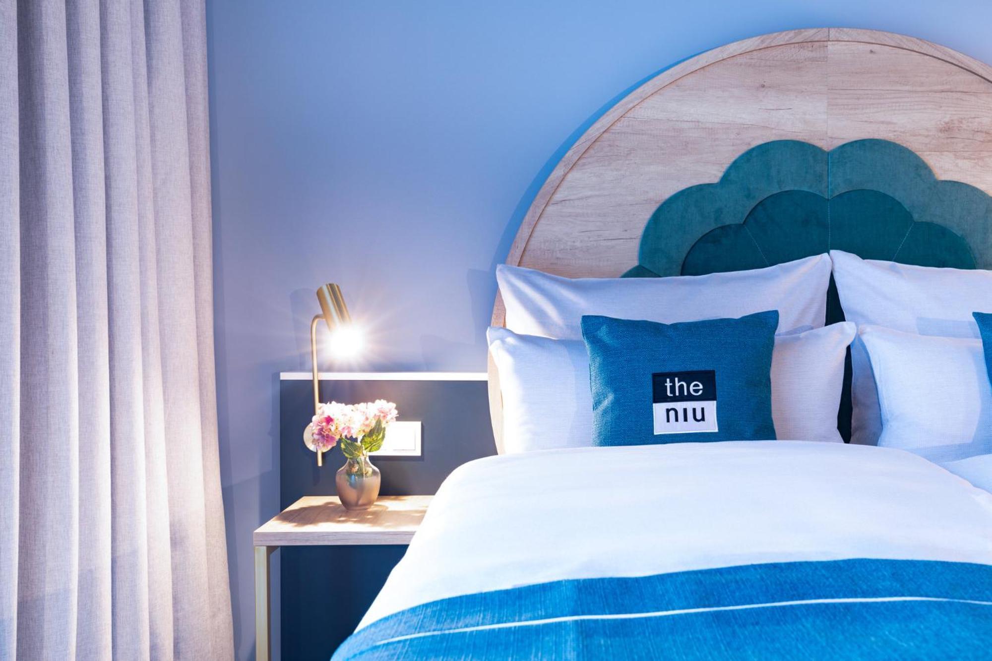 - The Niu, Flower By Ihg Hotel