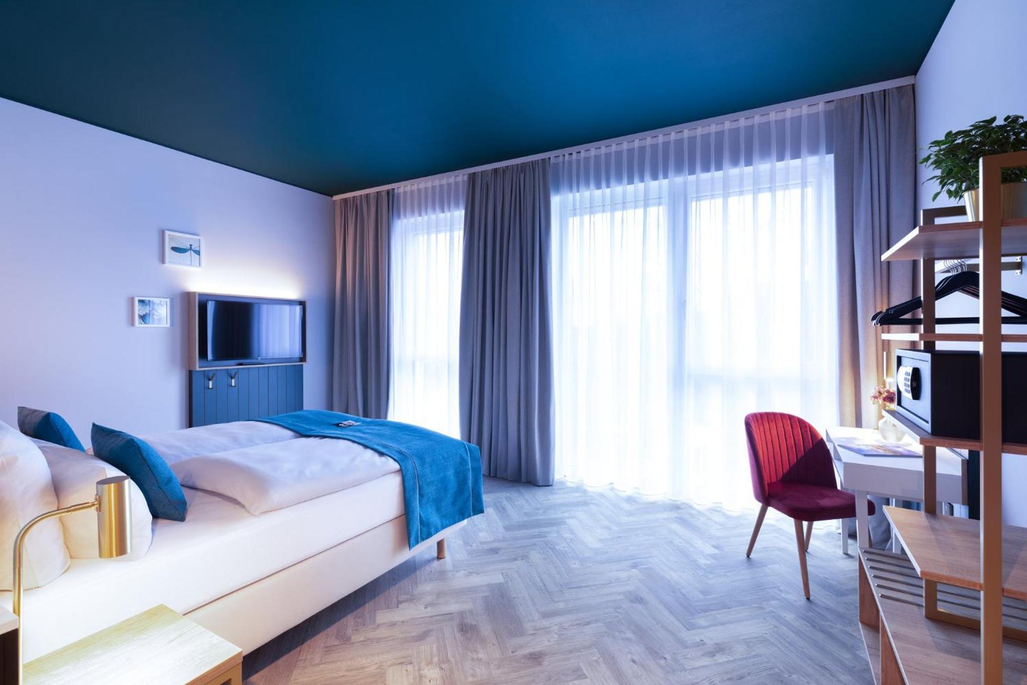 - The Niu, Flower By Ihg Hotel Konstanz