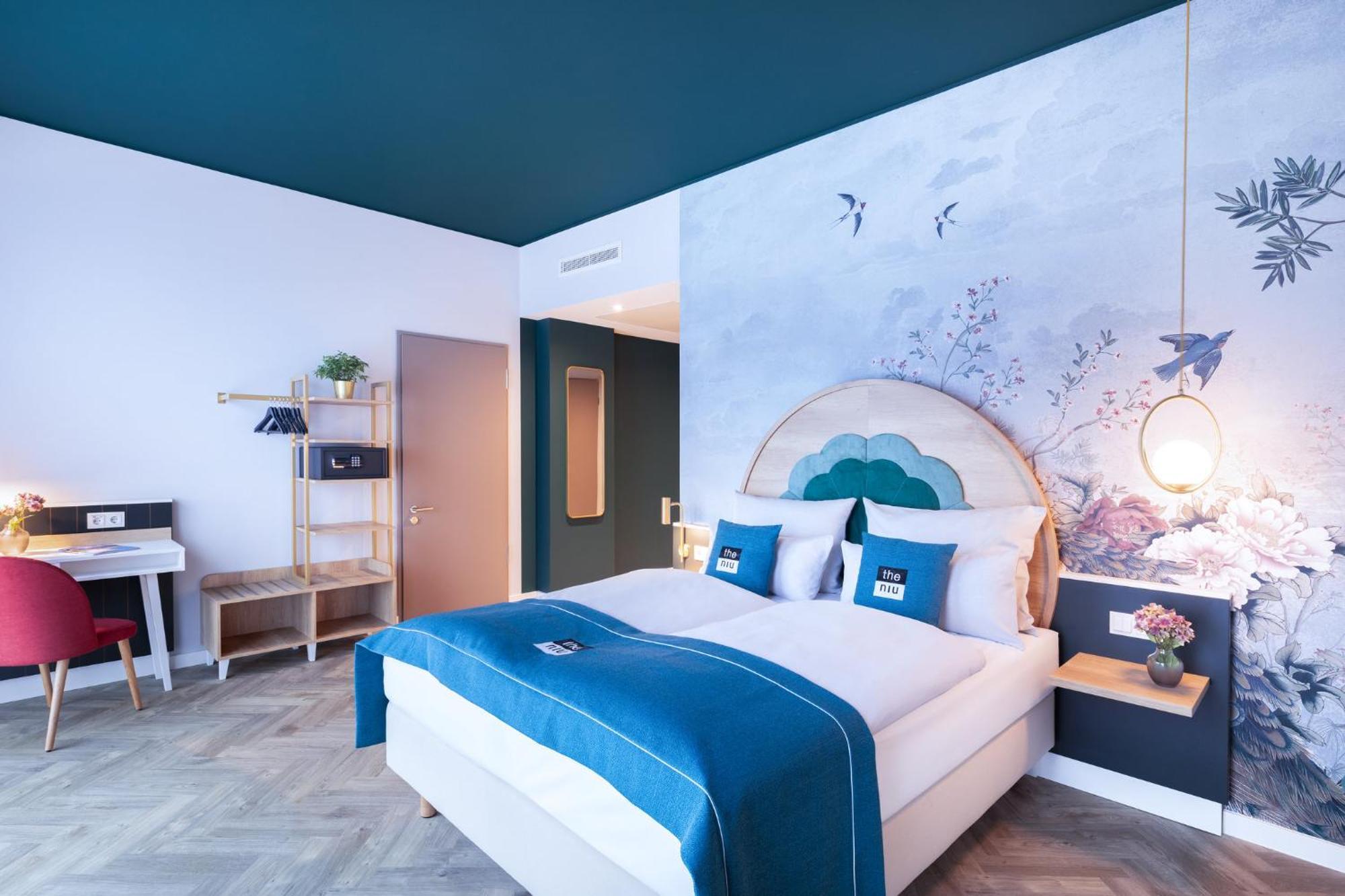 - The Niu, Flower By Ihg Hotel