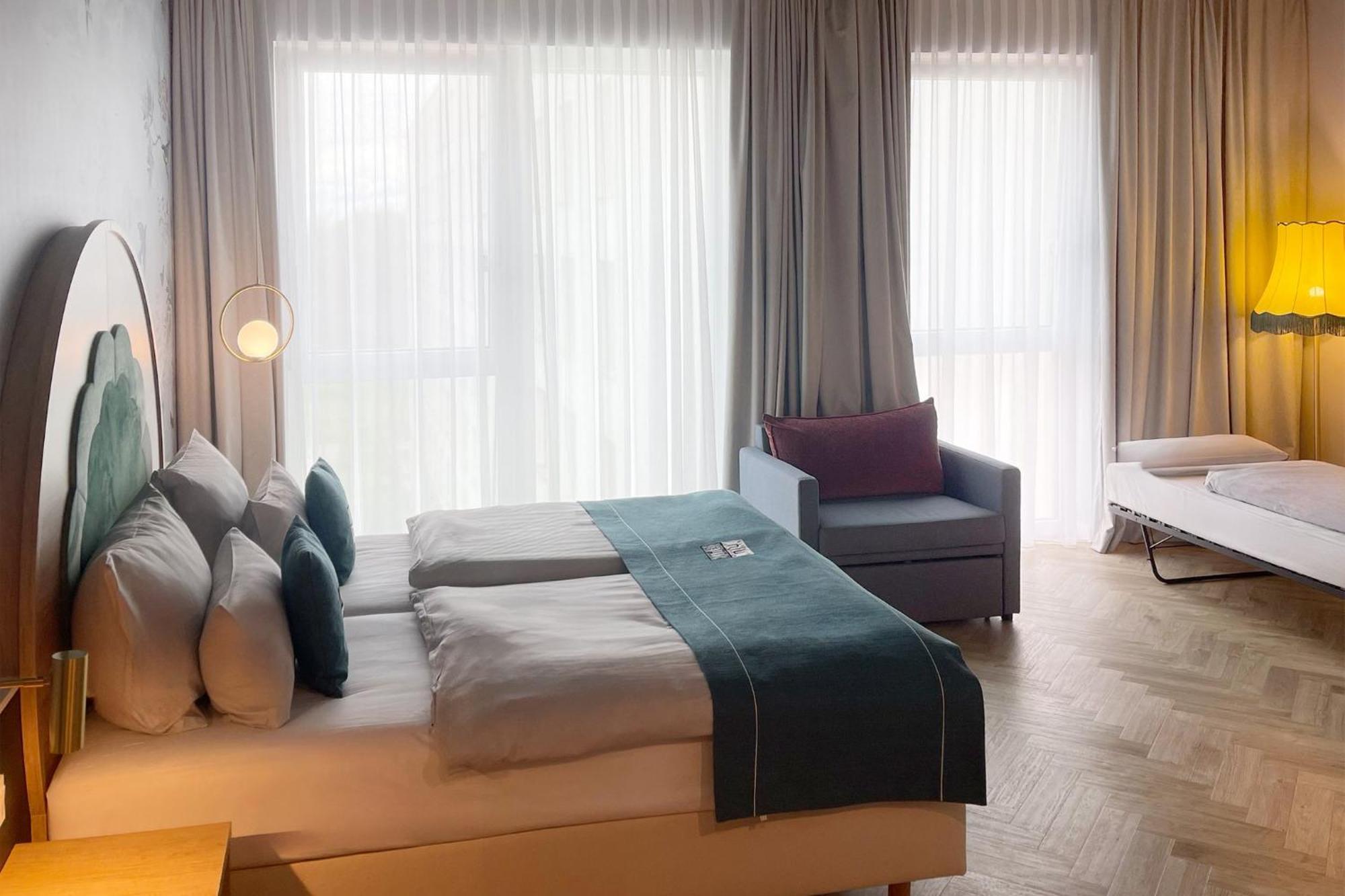 Hotel - The Niu, Flower By Ihg